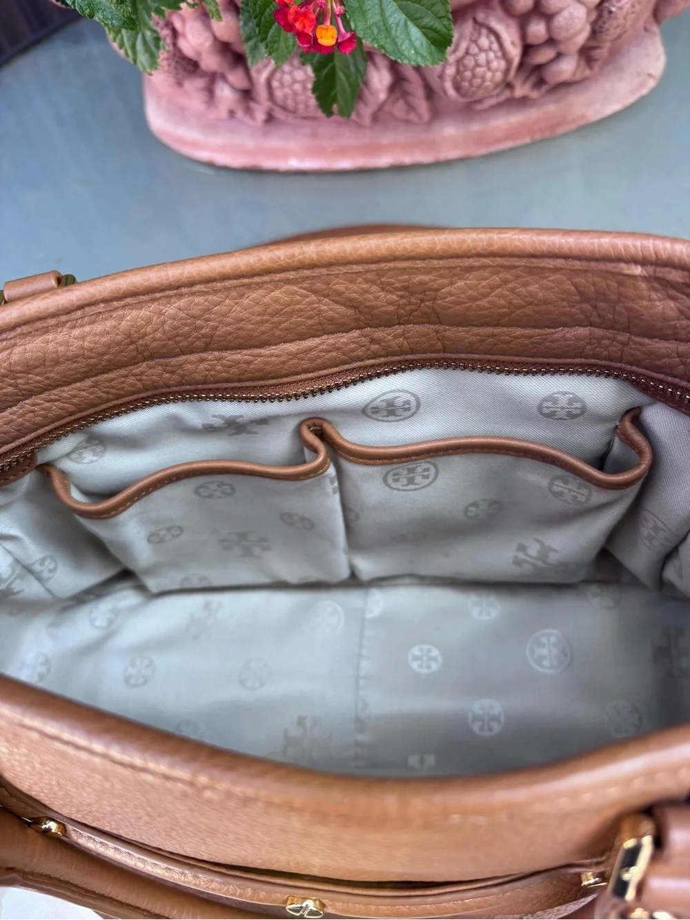 Tory Burch Amanda Classic Leather Bag